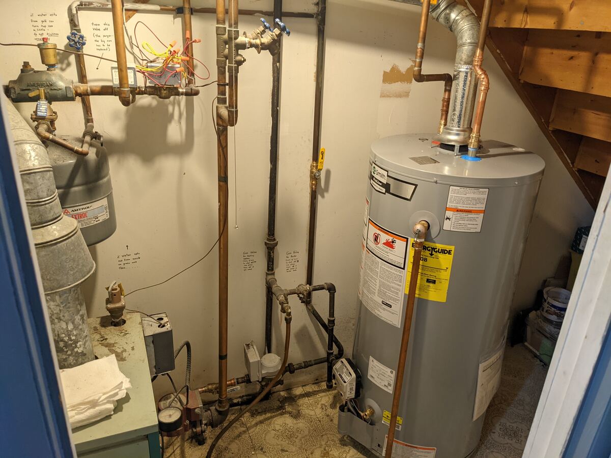40-gallon gas water heater installed by JSEP Solutions MEP — Walden NY plumber